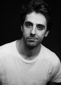 Cv main photo