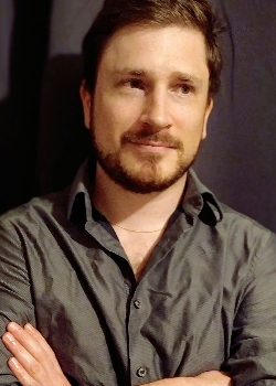 Cv main photo