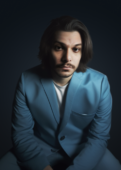 Cv main photo