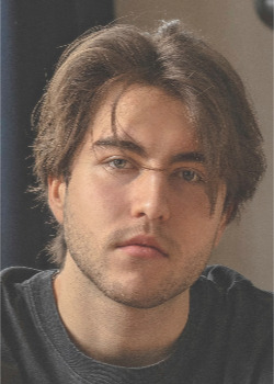 Cv main photo