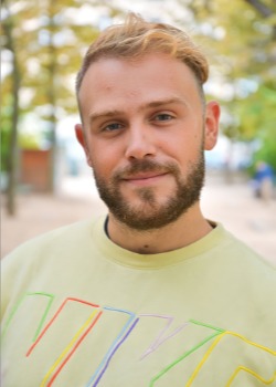 Cv main photo