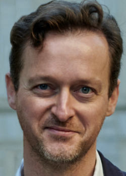 Cv main photo