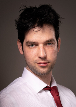 Cv main photo